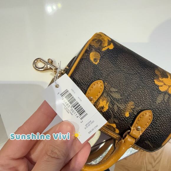 NWT Coach Mini Rowan Keychain Charm Signature Canvas Floral Print CCF12(no bag) - Picture 2 of 8